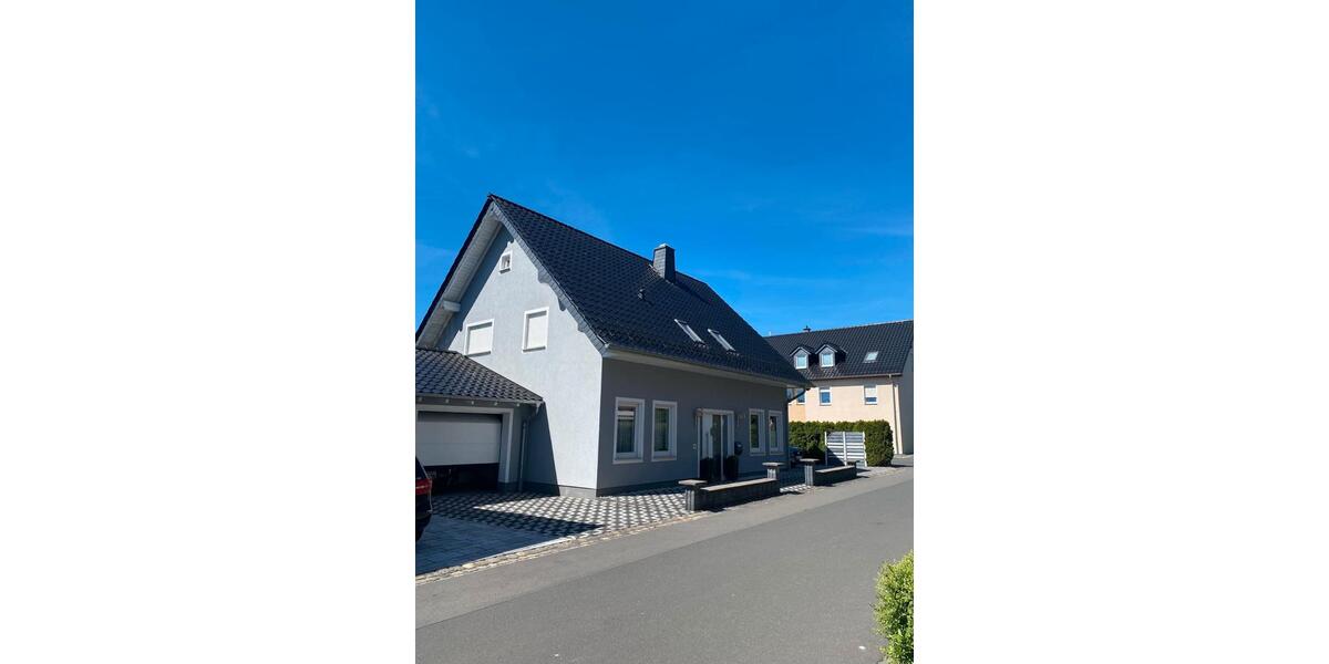 Einfamilienhaus Bitburg - 5 Zimmer, 124 m&sup2;, 840.000&euro; | Angebot:26771021
