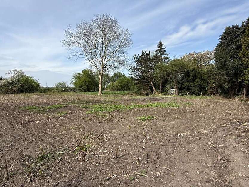 Grundstück zu verkaufen in Uetersen 330.000 € 1645 m²
