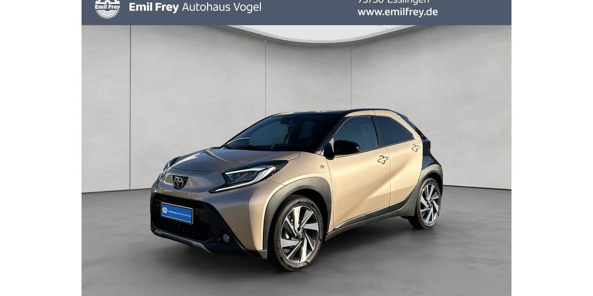 Toyota Aygo (X) 8.040 km 17.490 &euro; Esslingen 73730