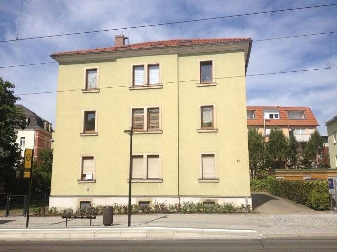 Ab Juli: großzügiges Apartment mit Balkon