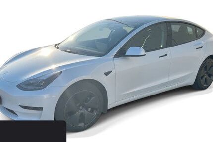 Tesla Model 3 33.758 km 31.600 &euro; Hannover 30519