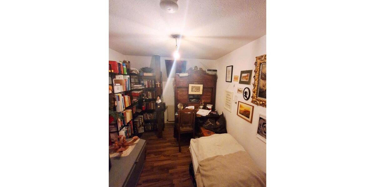 Dachgeschoßwohnung Annaberg-Buchholz Buchholz - 2.5 Zimmer, 65 m&sup2;, 320&euro; | Angebot:26195905