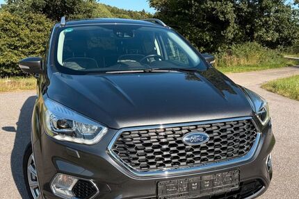 Ford Kuga 124.000 km 20.490 € Wald 93192