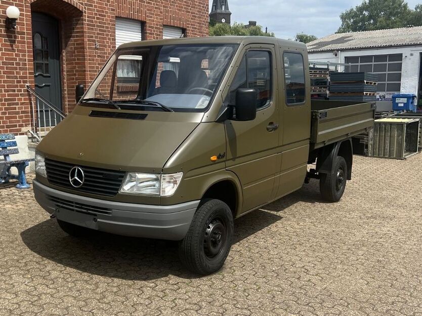 Mercedes-Benz Sprinter 83.400 km 23.800 € isselburg 46419