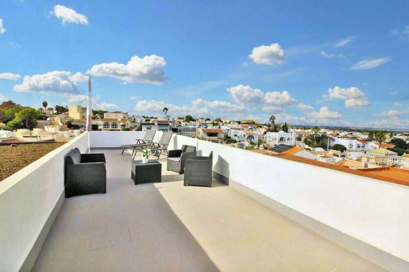 Haus zum Kaufen in San Miguel de Salinas 94.995 € 41 m²