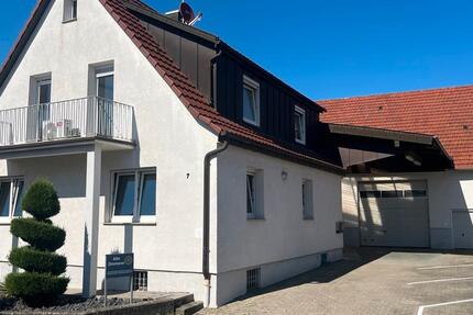 Haus Neckarwestheim - 9 Zimmer, 216 m&sup2;, 699.000&euro; | Angebot:27096900