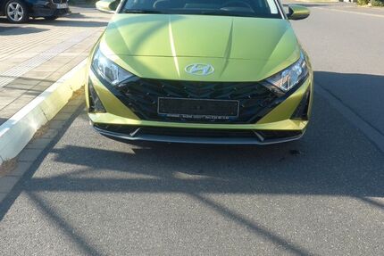 Hyundai i20 23.478 km 17.490 &euro; Hellenthal 53940