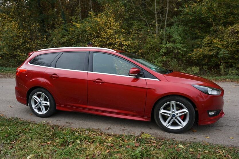 Ford Focus 137.472 km 8.900 € Bopfingen 73441