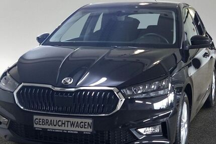 Skoda Fabia 12.900 km 16.960 &euro; München 80935