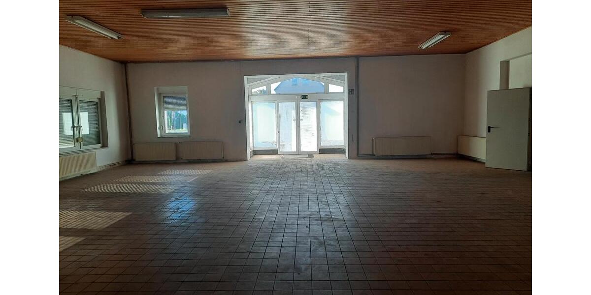 Gewerbeobjekt Jessen (Elster) - 1.000&euro; | Angebot:26317152