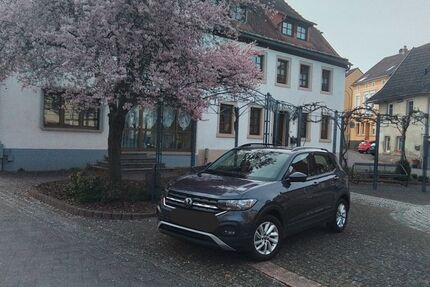 VW T-Cross 17.000 km 16.500 &euro; FEILBINGERT 67824