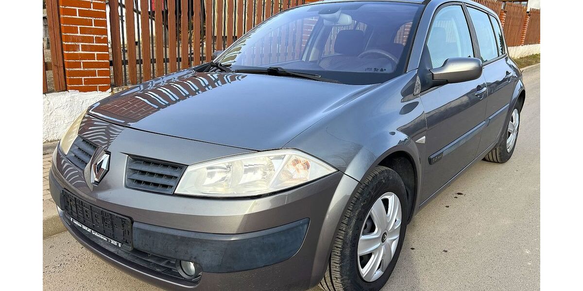 Renault Megane 82.000 km 1.400 &euro; Zittau 02763