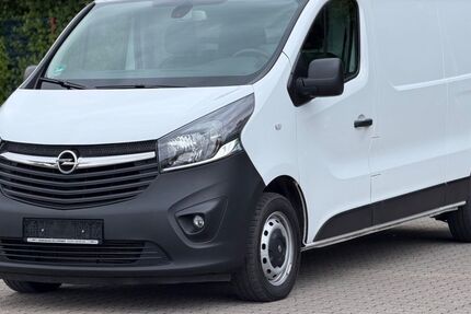 Opel Vivaro 132.000 km 10.900 &euro; Windhausen 37539