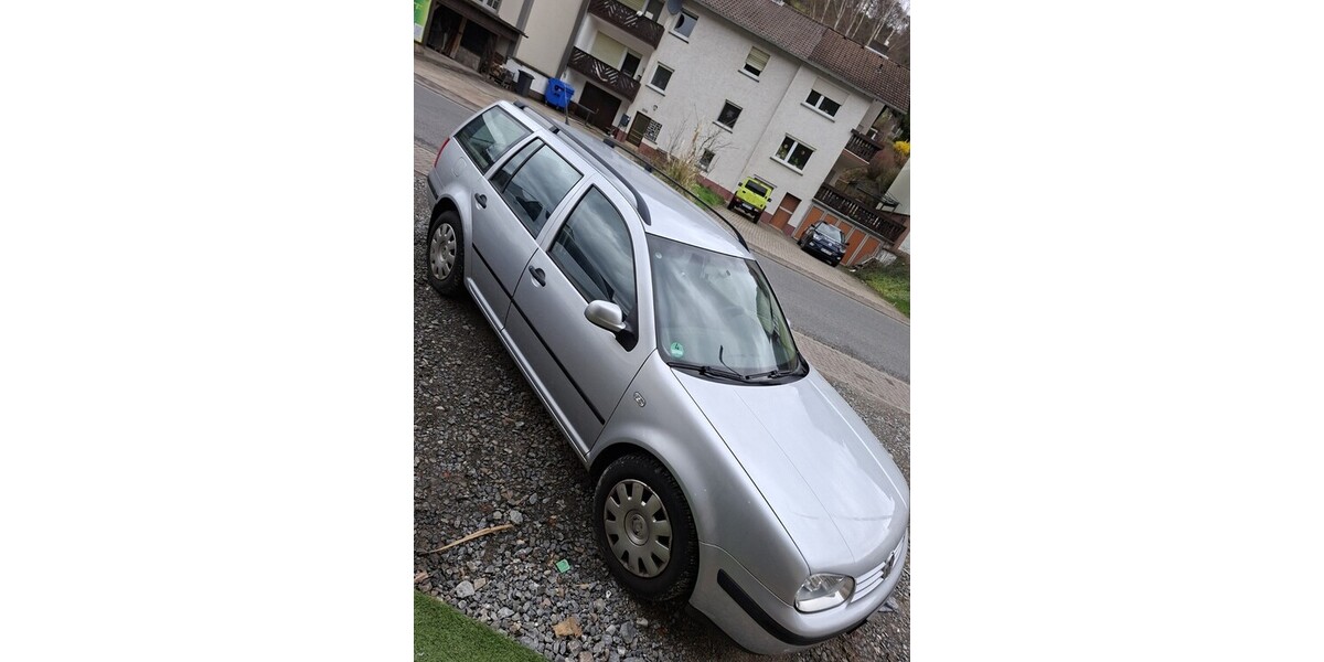 VW Golf 266.855 km 1.650 &euro; Dammbach 63872