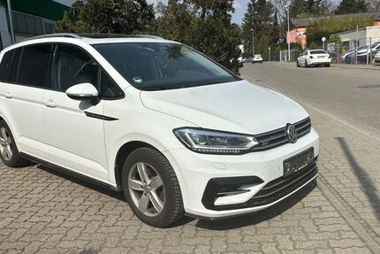 VW Touran 216.000 km 12.999 &euro; Schifferstadt 67105