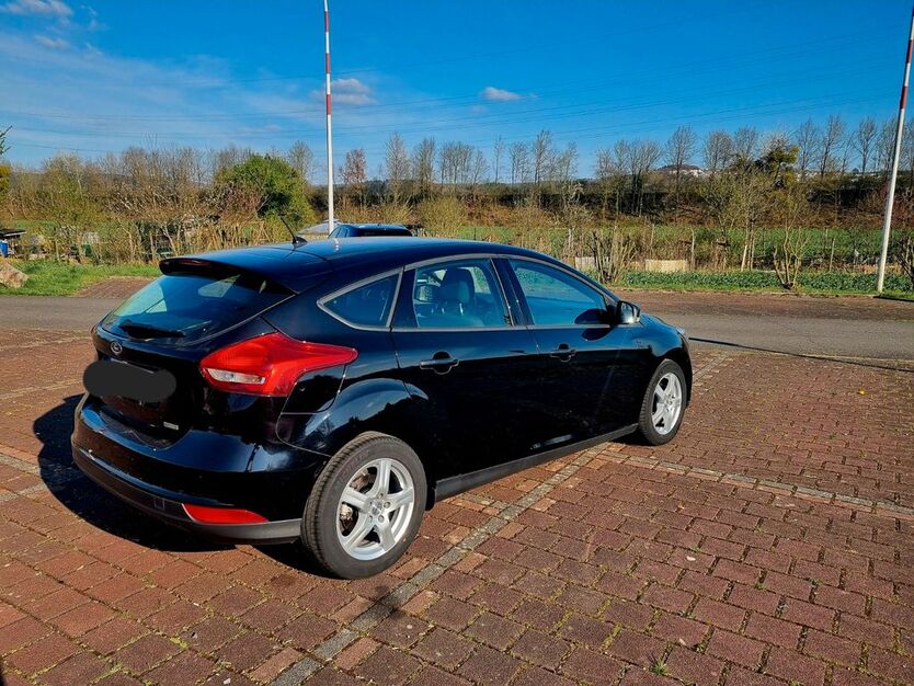 Ford Focus 22.000 km 9.100 € Trier 54290