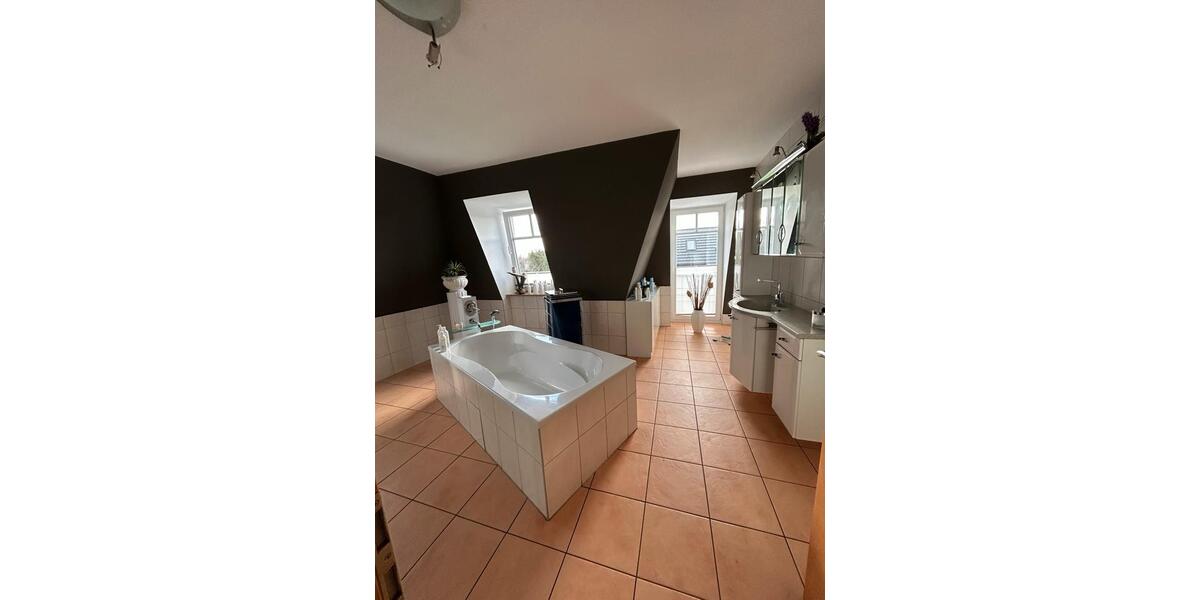 Einfamilienhaus Bentwisch - 5 Zimmer, 200 m&sup2;, 470.000&euro; | Angebot:25127602