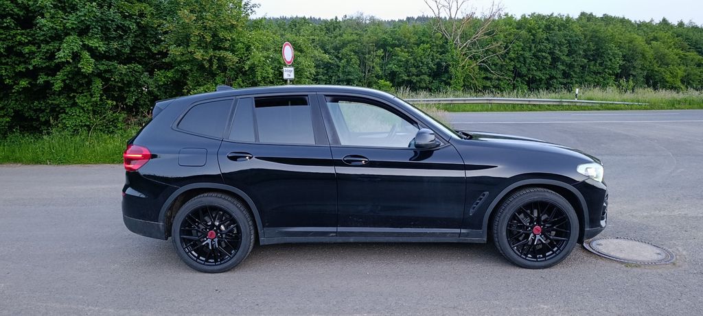 BMW X3 72.000 km 27.800 &euro; Maring-Noviand 54484