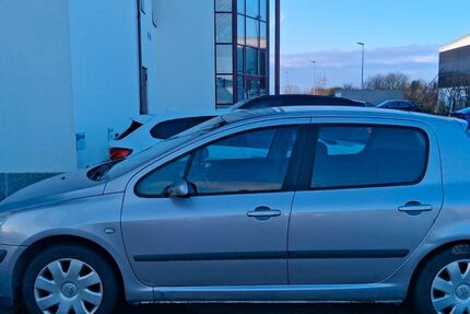 Peugeot 307 424.950 km 990 &euro; Alfter 53347