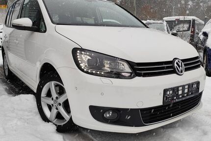 VW Touran 160.403 km 11.700 &euro; Schlangen 33189