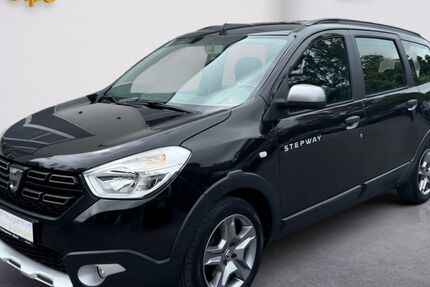 Dacia Lodgy 52.242 km 14.490 &euro; Wenden 57482