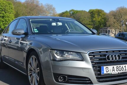 Audi A8 125.000 km 18.000 € Berlin 10559