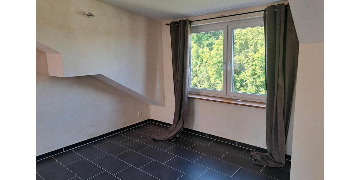 Doppelhaushälfte Neuenrade - 4 Zimmer, 156 m&sup2;, 245.000&euro; | Angebot:26907946
