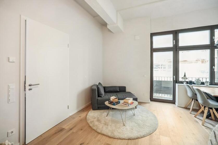 Traumhafte 2-Zimmer-Wohnung in Hattersheim: Wohnen im Industriedenkmal zimmer