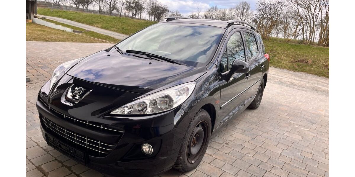 Peugeot 207 111.700 km 5.000 &euro; Oberthulba 97723