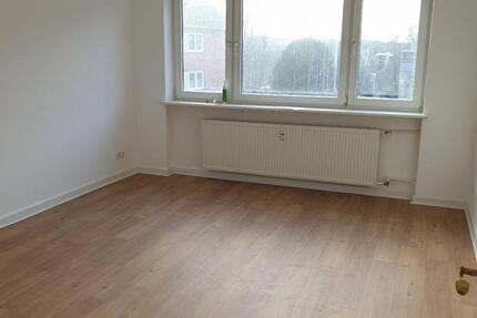 Wohnung Kiel Südfriedhof - 3 Zimmer, 59 m&sup2;, 785&euro; | Angebot:25538659