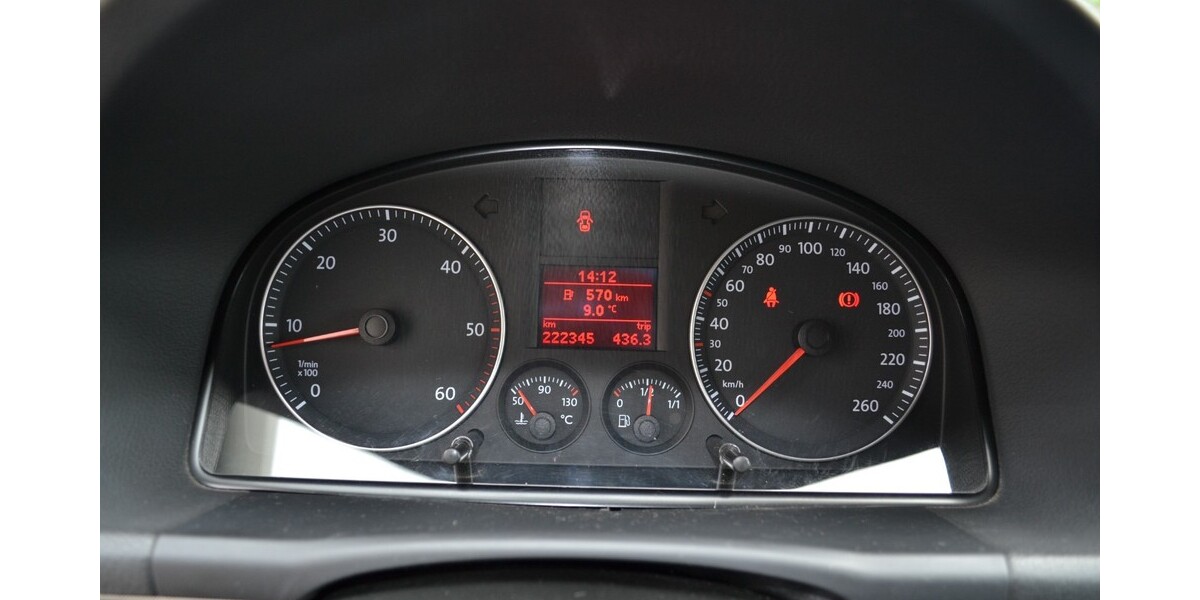 VW Touran 223.000 km 2.700 &euro; Mosbach 74821