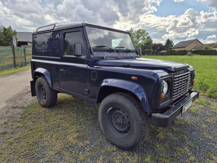 Land Rover Defender 226.000 km 20.900 € Mainz-Kostheim 55246