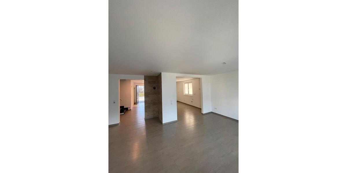 Moderne Doppelhaushälfte in Bestlage von Bad Essen 8 zimmer