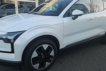 Volvo EX30 3.532 km 29.998 &euro; Chemnitz OT Röhrsdorf 09247