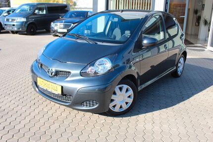 Toyota Aygo (X) 123.033 km 3.499 &euro; Rostock 18107