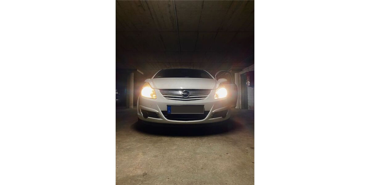 Opel Corsa 98.000 km 3.000 &euro; Darmstadt 64289