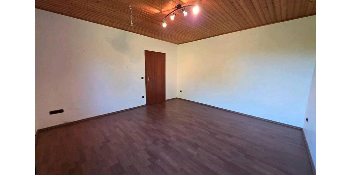 Bungalow Hameln Kernstadt - 6 Zimmer, 192 m&sup2;, 270.000&euro; | Angebot:26286627