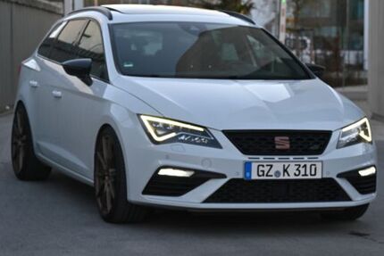 Seat Leon 130.000 km 17.999 € Günzburg 89312