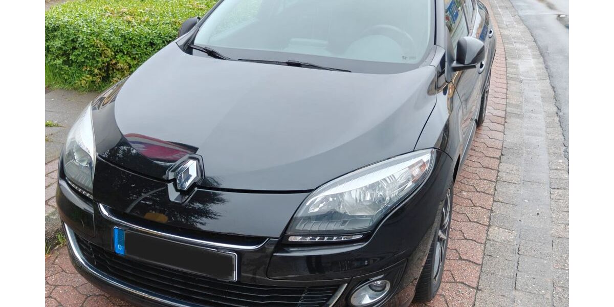 Renault Megane 122.000 km 3.999 &euro; Braunschweig 38120