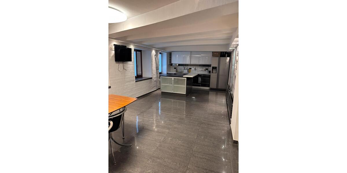 Reihenhaus Hoyerswerda - 3 Zimmer, 102 m&sup2;, 1.200&euro; | Angebot:24849124