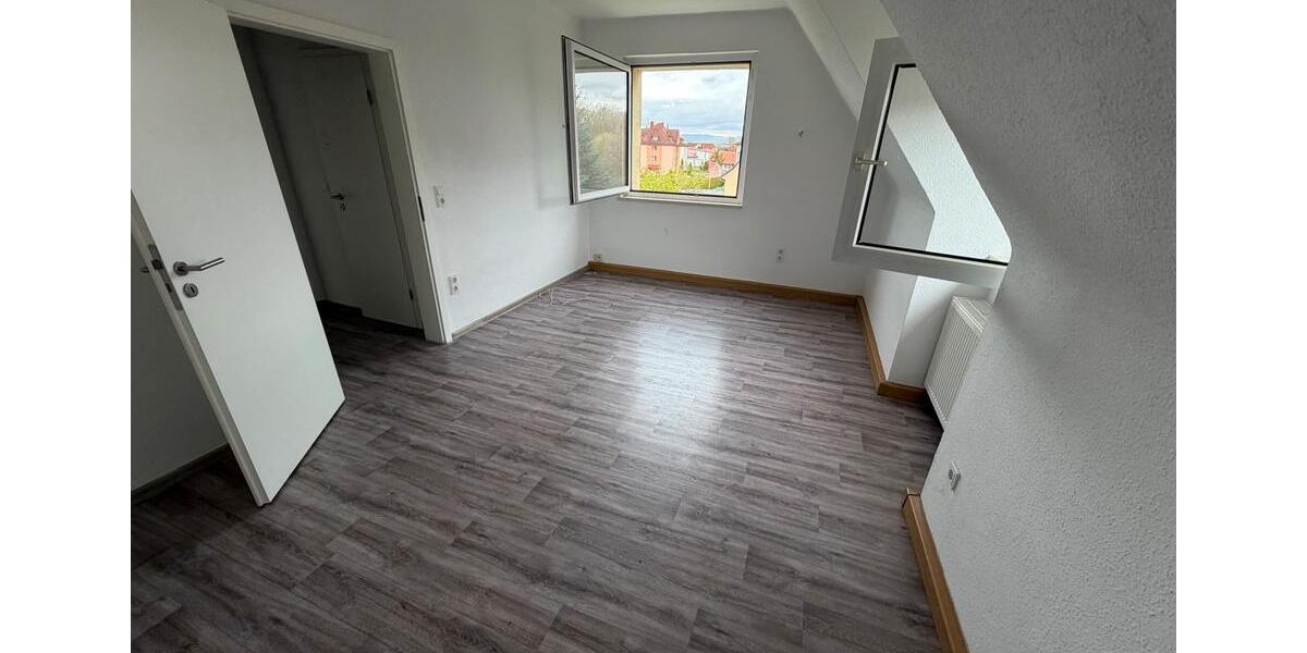 Dachgeschoßwohnung Krayenberggemeinde - 3 Zimmer, 55 m&sup2;, 575&euro; | Angebot:26237875