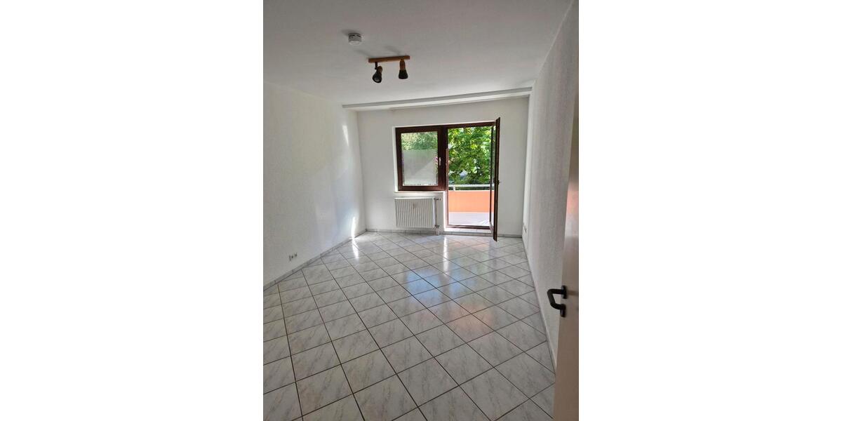 Etagenwohnung Trier - 1 Zimmer, 30 m&sup2;, 390&euro; | Angebot:26408074