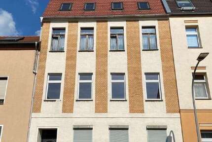Haus zum Kaufen in Köthen (Anhalt) 73.120 € 260 m²