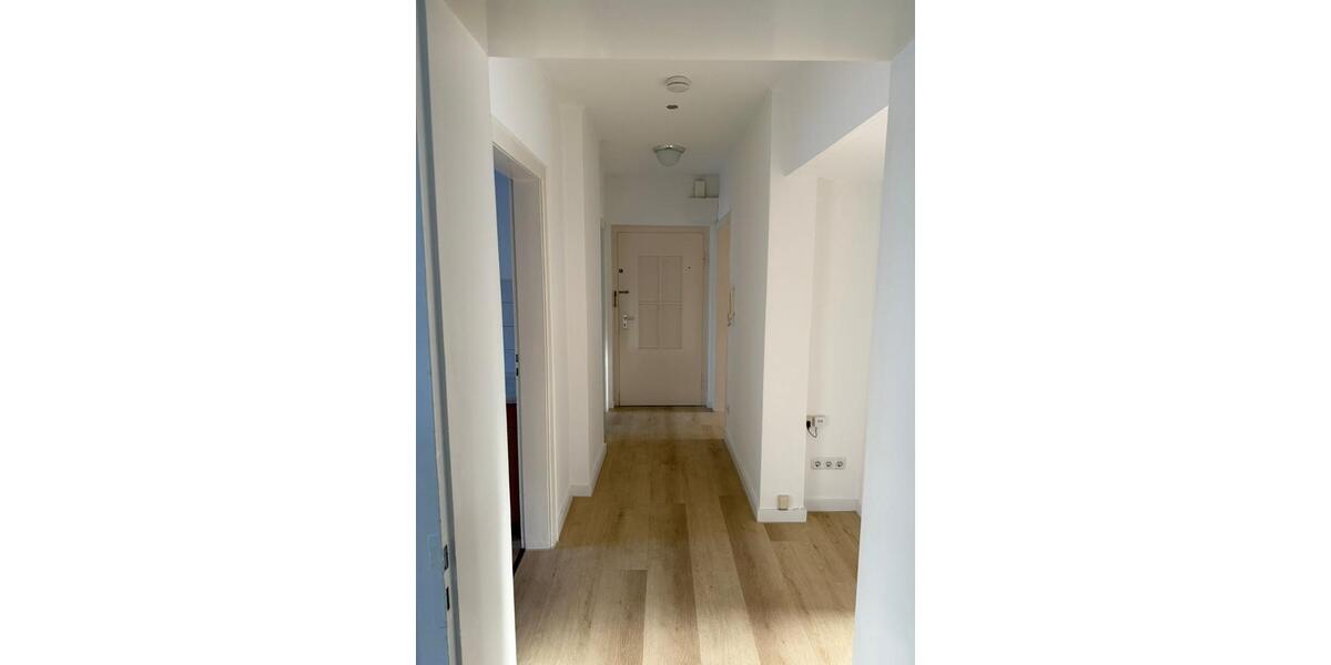 Erdgeschoßwohnung Wilhelmshaven - 4 Zimmer, 73 m&sup2;, 550&euro; | Angebot:25960199