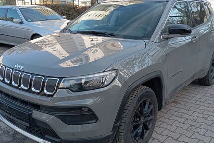 Jeep Compass 53.000 km 17.699 &euro; Mittenwalde 15749