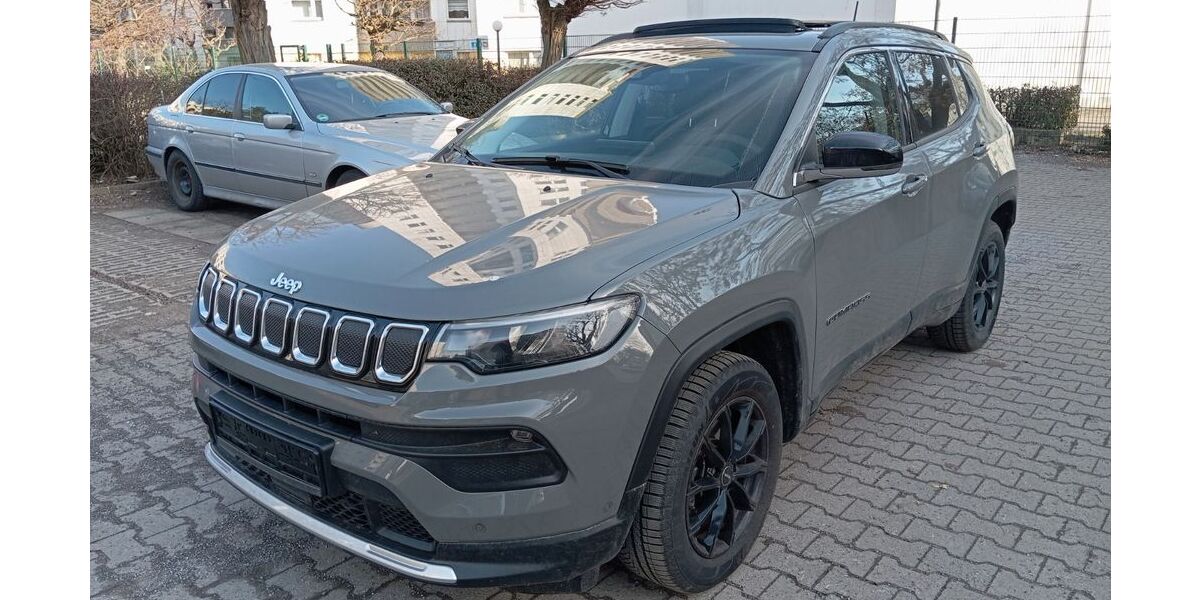 Jeep Compass 53.000 km 17.699 &euro; Mittenwalde 15749