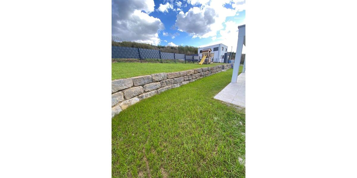 Villa Thüngen - 7 Zimmer, 210 m&sup2;, 3.250&euro; | Angebot:26129967