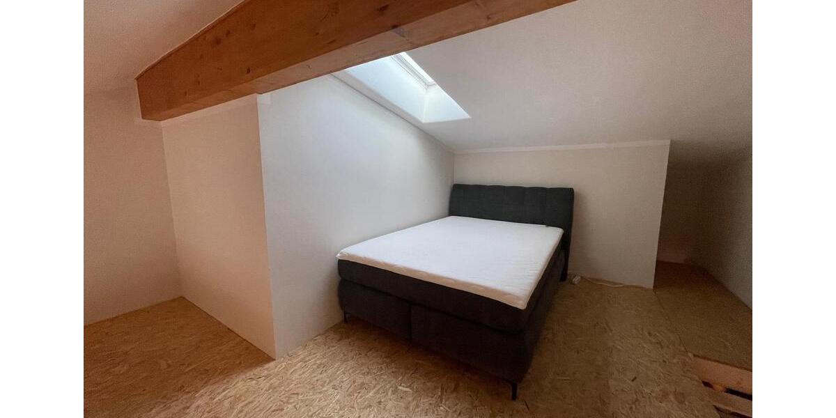 Dachgeschoßwohnung Saarburg - 1 Zimmer, 50 m&sup2;, 640&euro; | Angebot:25482256