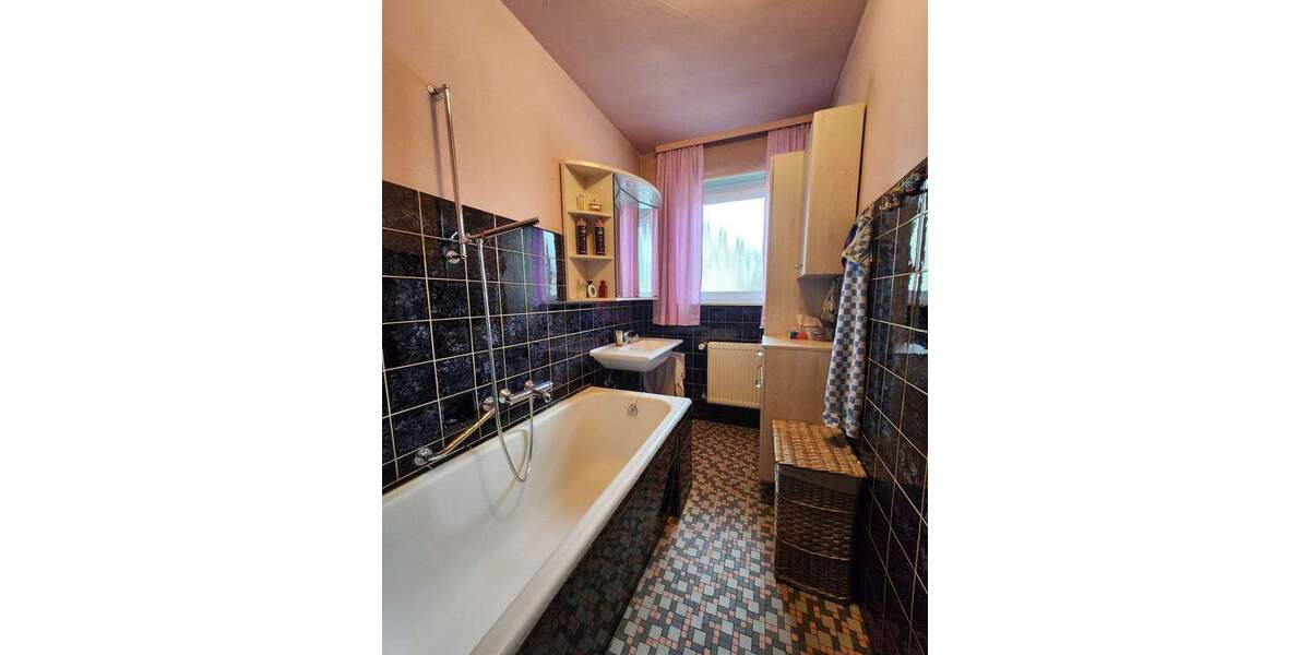 Einfamilienhaus Sinsheim Reihen - 5 Zimmer, 154 m&sup2;, 445.000&euro; | Angebot:24855533