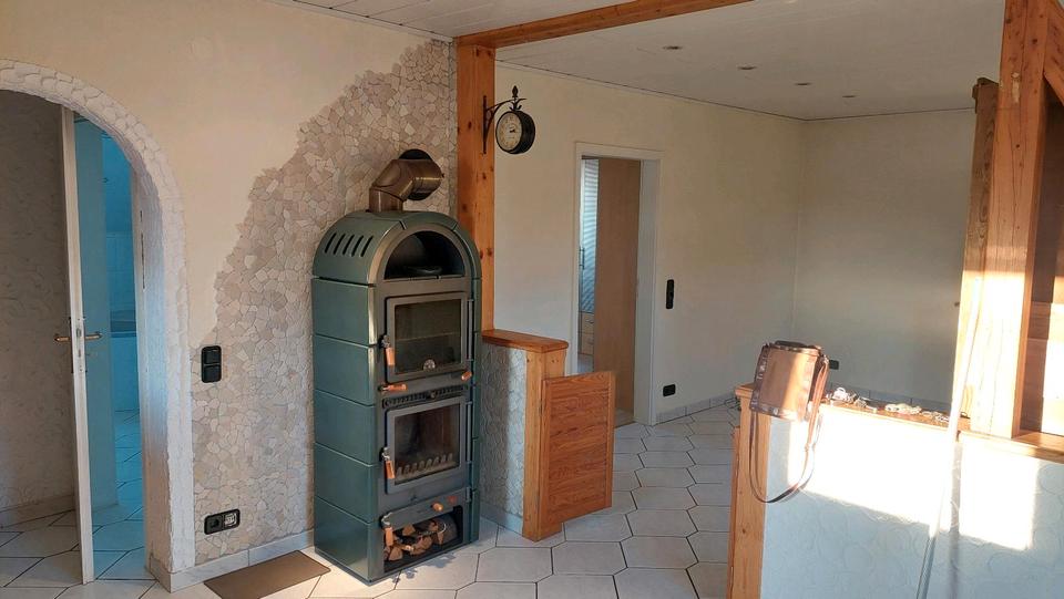 Etagenwohnung Merchweiler - 3 Zimmer, 65 m&sup2;, 600&euro; | Angebot:26592861